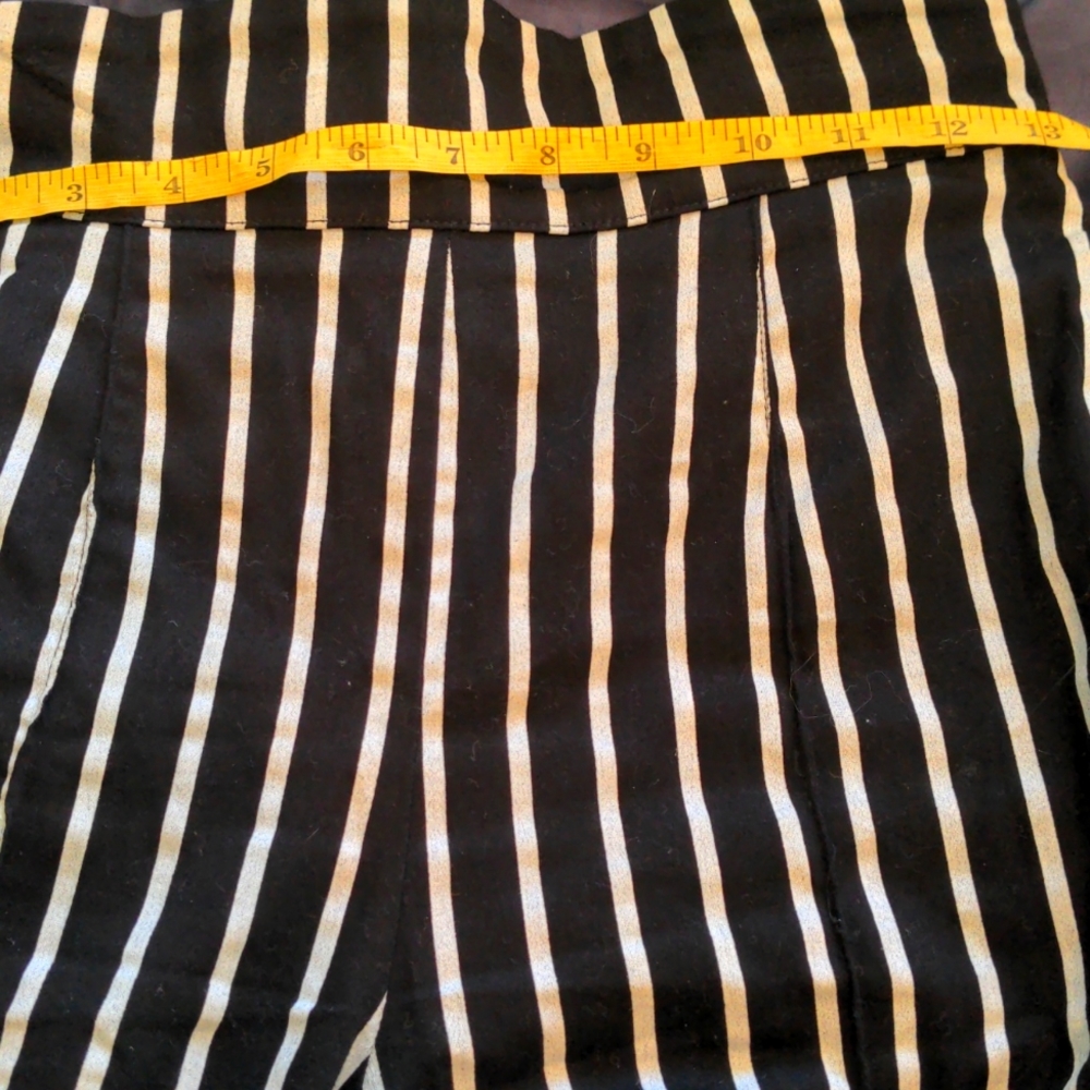 Capris/Women's Pants